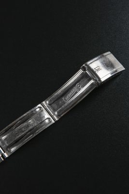 Watch Gallery: Eberhard Contograf Silver dial - bracelet detail