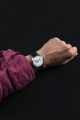 Watch Gallery: Zenith143-6 - worn on wrist