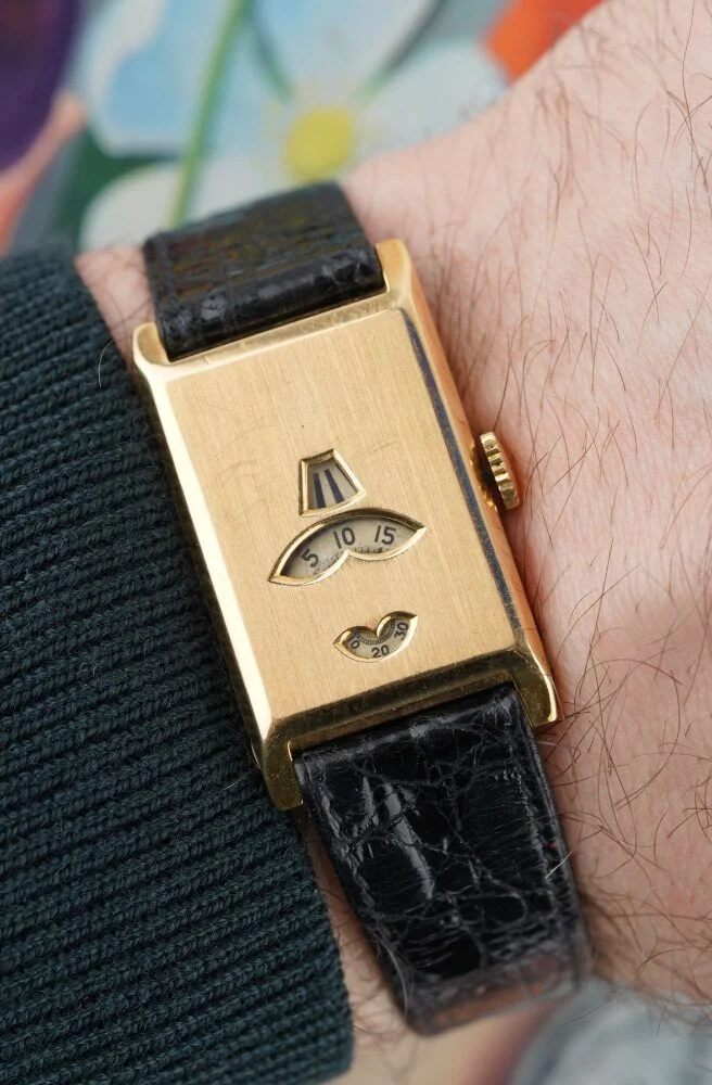 Universal Geneve Jump hour / Saltarello