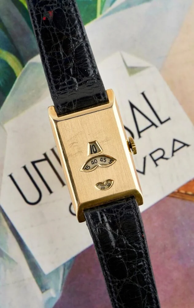 Universal Geneve Jump hour / Saltarello