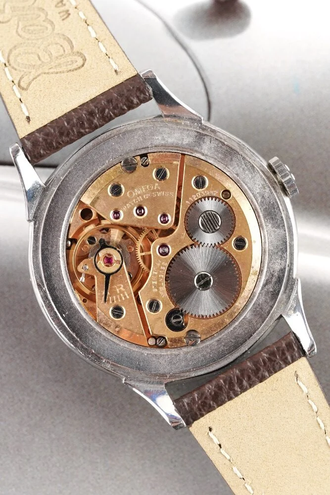 Omega Cosmic Triple Calendar Moonphase