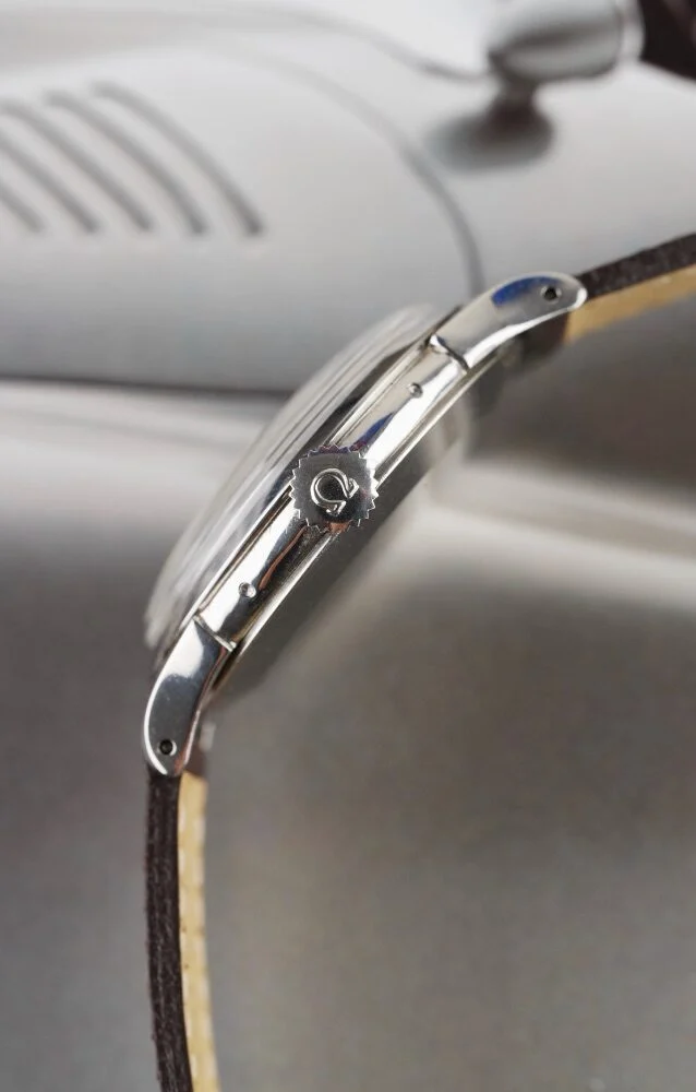 Omega Cosmic Triple Calendar Moonphase