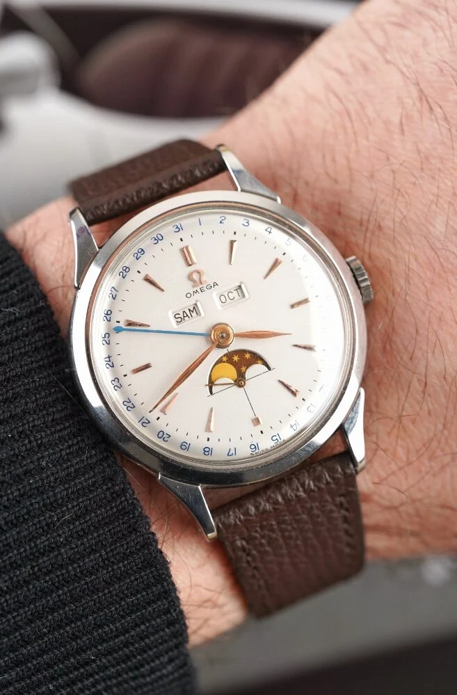 Omega Cosmic Triple Calendar Moonphase
