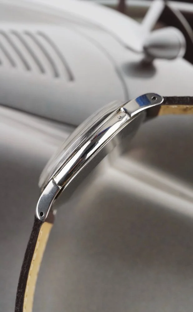 Omega Cosmic Triple Calendar Moonphase
