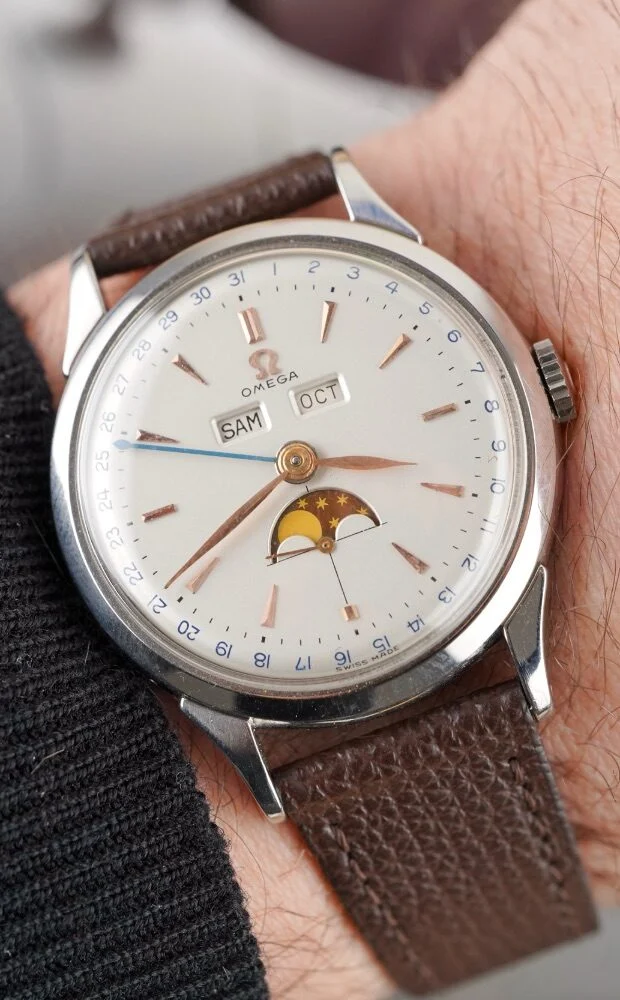 Omega Cosmic Triple Calendar Moonphase