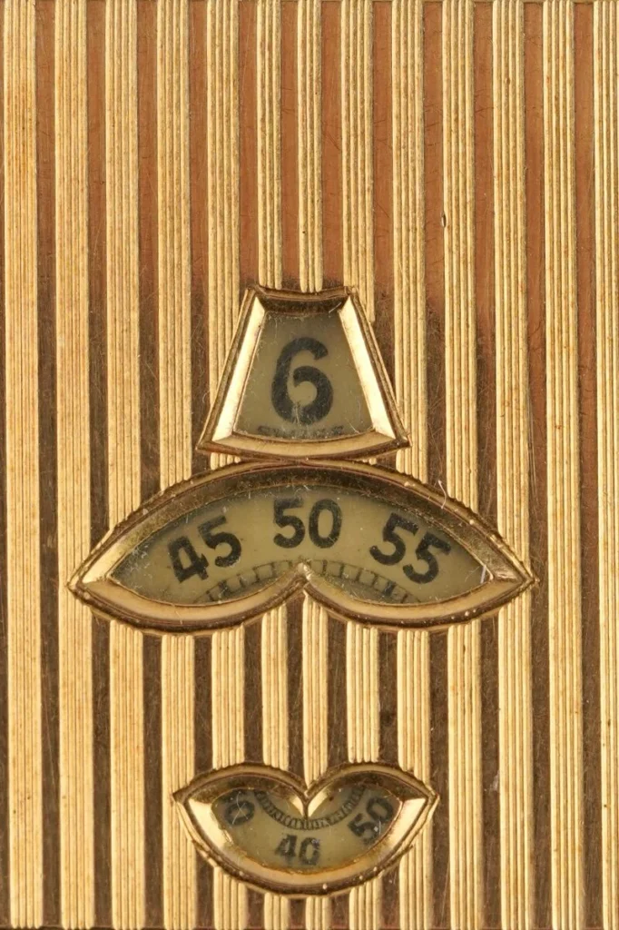 Universal Geneve Jump Hour / Saltarello